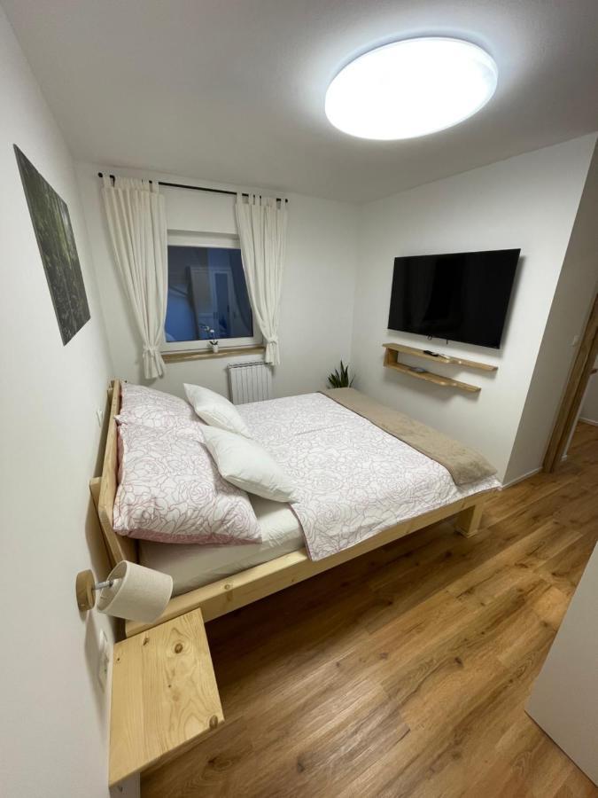 Apartma Guide 360 보베츠 외부 사진