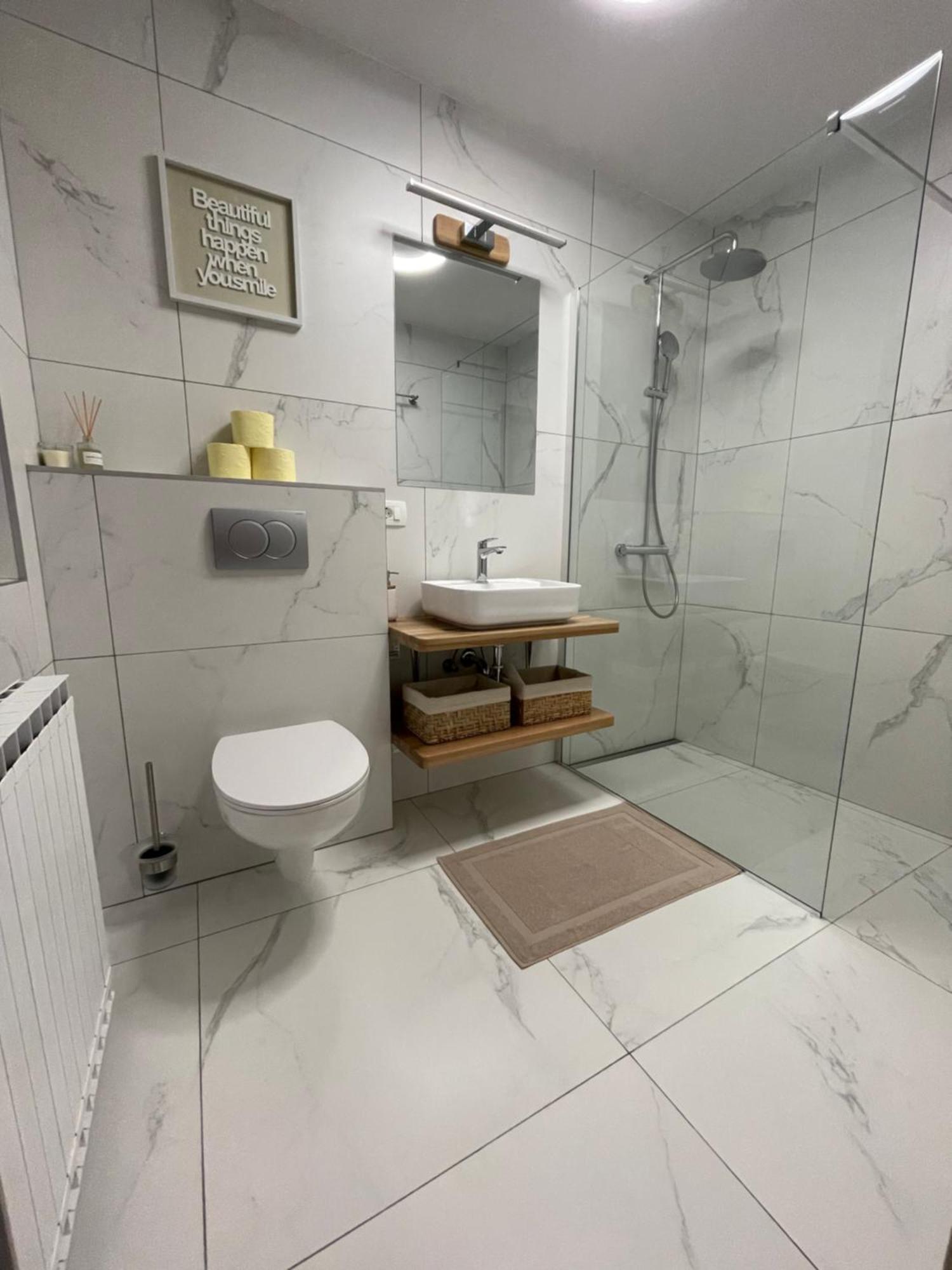 Apartma Guide 360 보베츠 외부 사진