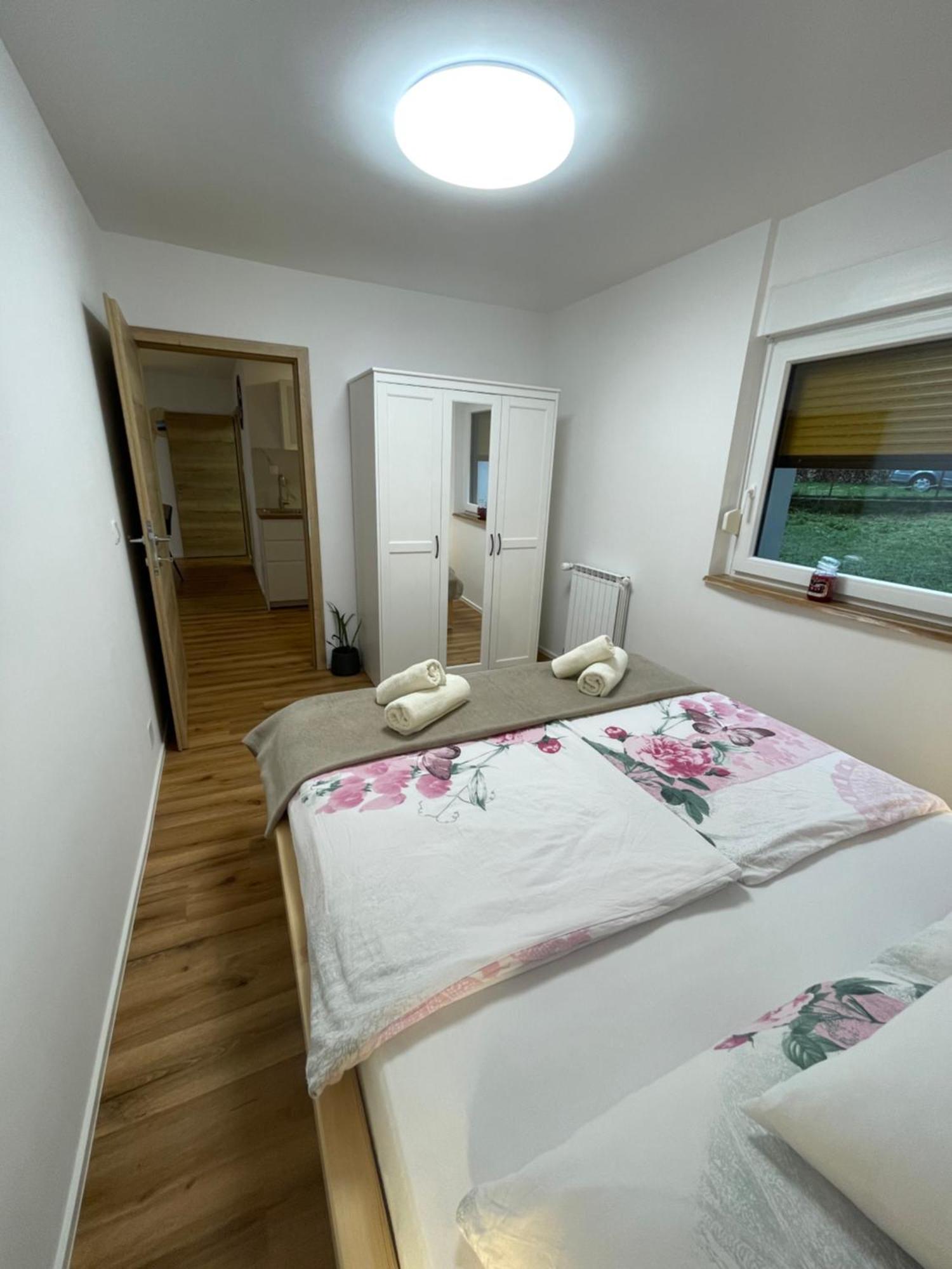 Apartma Guide 360 보베츠 외부 사진