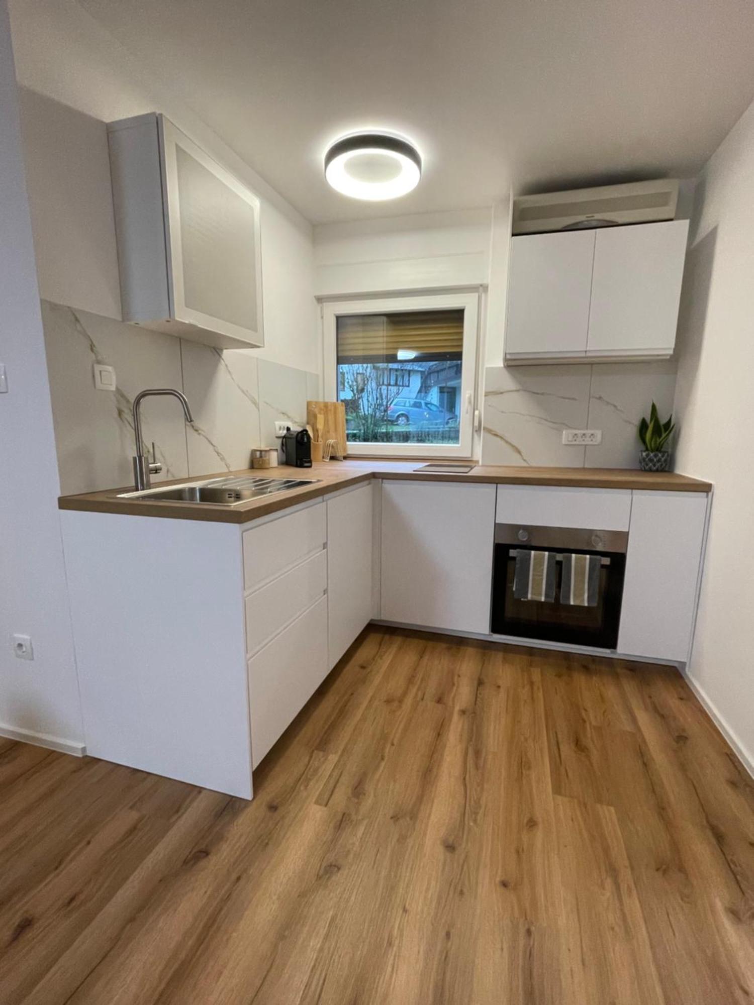 Apartma Guide 360 보베츠 외부 사진